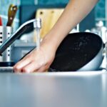 Tajemství dokonalé kuchyně je odhaleno: kdy přesně mýt nádobí a
